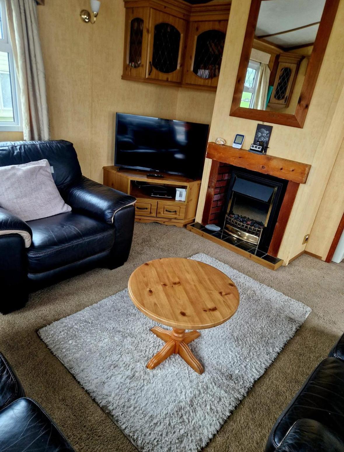 Spacious Luxury Escape With Sea Views And Pet Friendly At Clarach Bay Villa Aberystwyth Eksteriør bilde